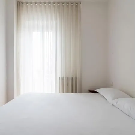 Ferienwohnung Da Mauro Sui Navigli Bilocale Vista Darsena Mailand Exterior foto