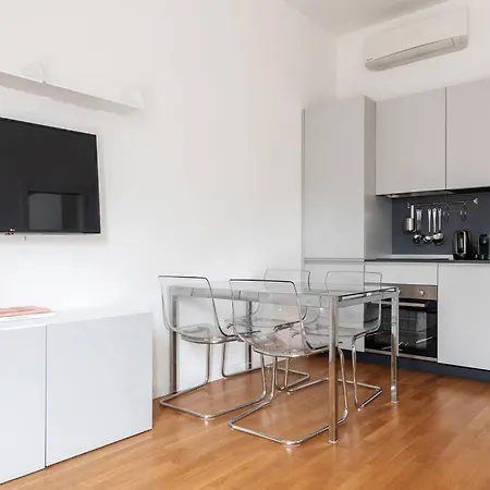 Ferienwohnung Da Mauro Sui Navigli Bilocale Vista Darsena Mailand Exterior foto